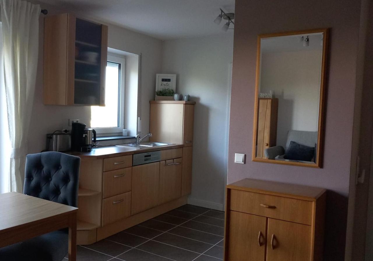 Ferienwohnung Evi'S Herzallerliebst Брилон Екстериор снимка
